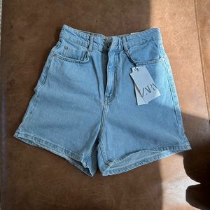 ZARA vintage style 90s mom shorts